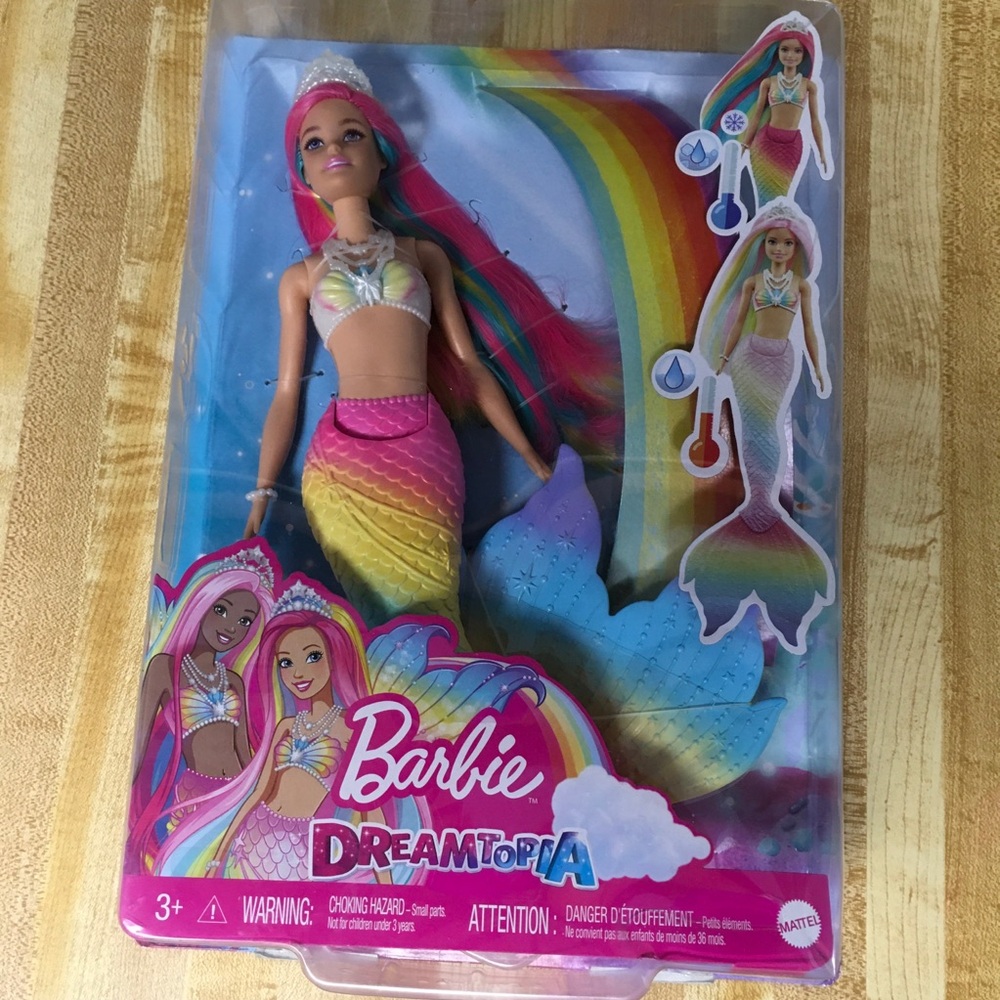 NWT Barbie Dreamtopia Rainbow Mermaid Doll
